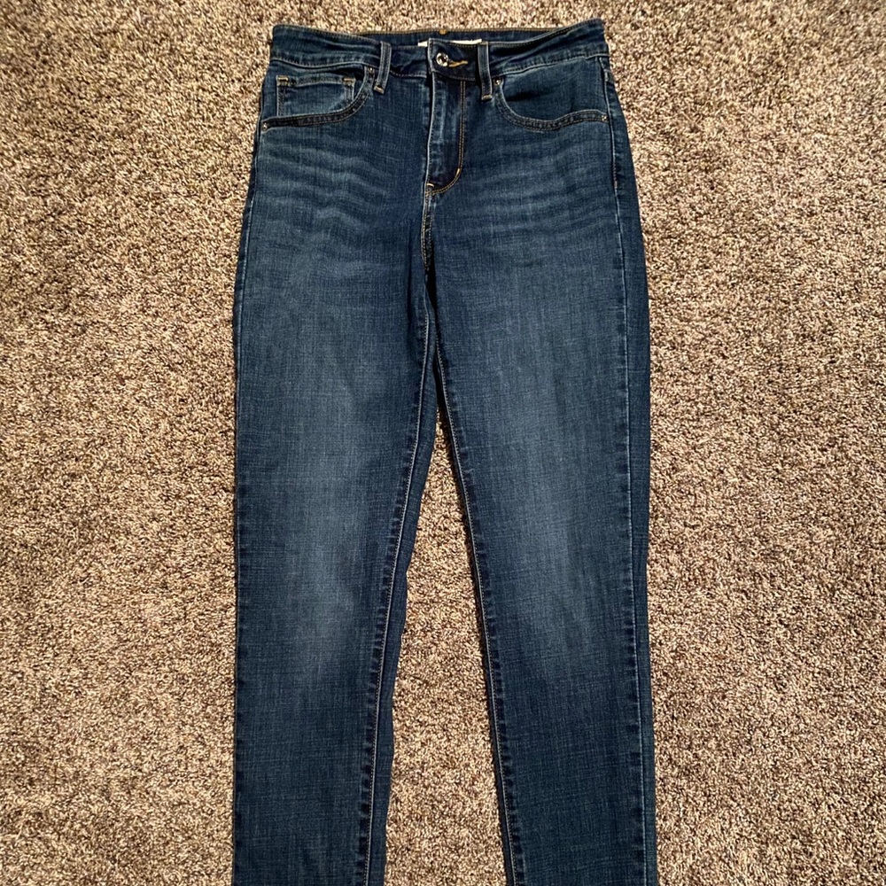 Levi skinny jeans